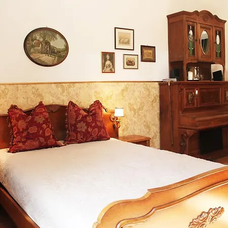 Refugium Der Liebe In Apartment Berlin